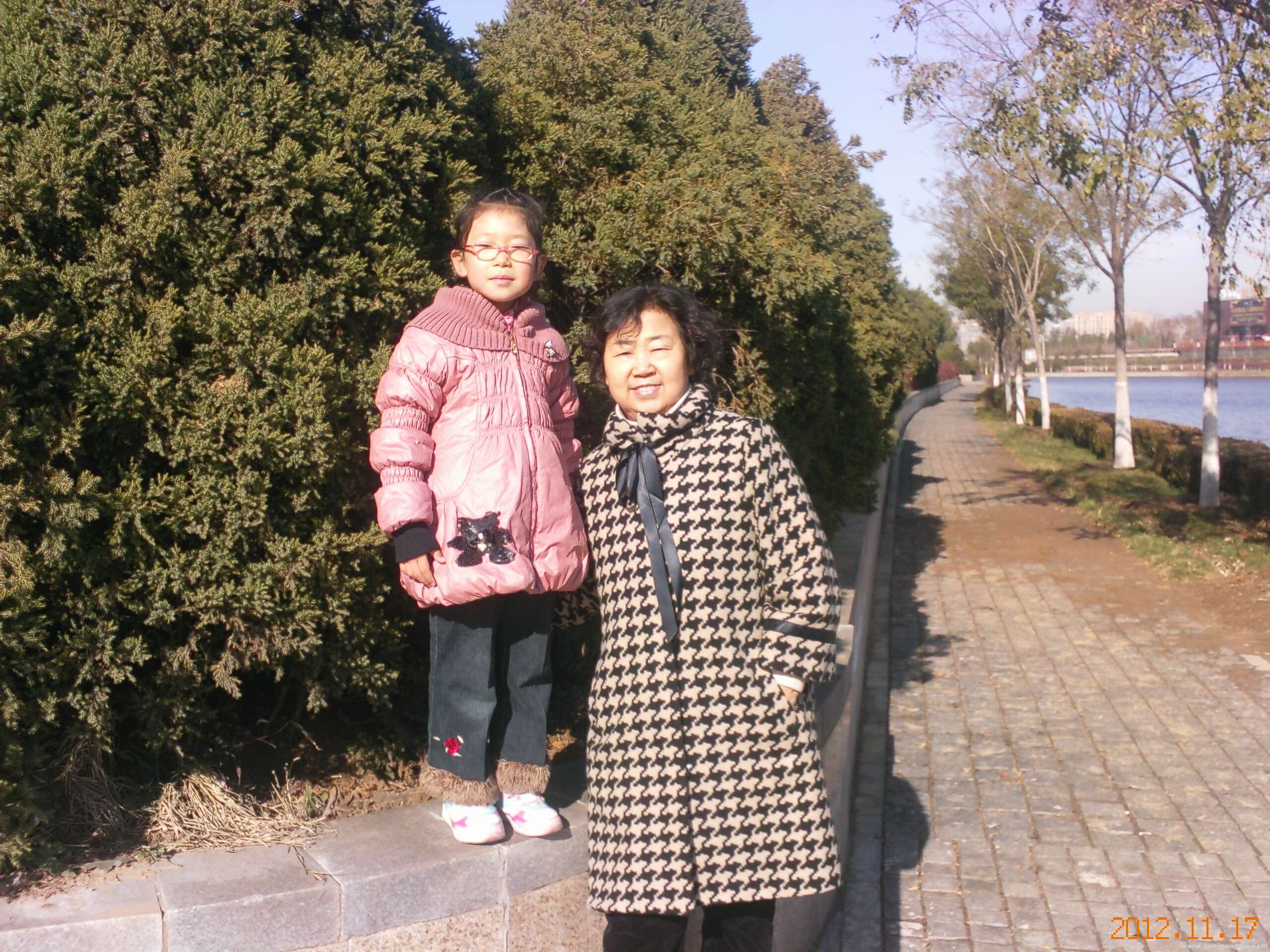 2012年11月出院妈妈和女儿